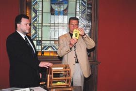 P07.JPG (20591 bytes)