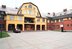 STRENCI8.JPG (22540 bytes)