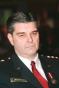 JASINKEVICS.JPG (17590 bytes)