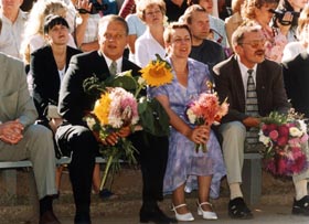 O2.JPG (29260 bytes)