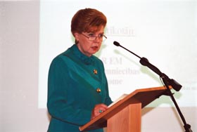 U08.JPG (16065 bytes)