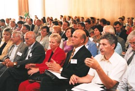 U09.JPG (27449 bytes)