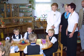 VIKE8.JPG (25051 bytes)