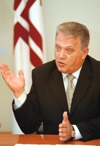 BERZINS.JPG (18845 bytes)