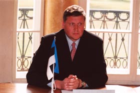 F08.JPG (20295 bytes)