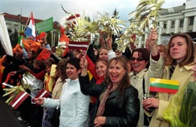 SAULI22.JPG (28769 bytes)