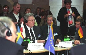 VENTSPILS4.JPG (18888 bytes)