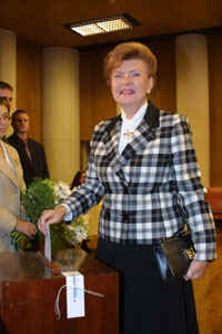 CVK2.JPG (41840 bytes)