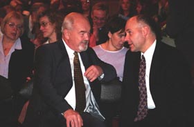 GRINDEKS5.JPG (13883 bytes)