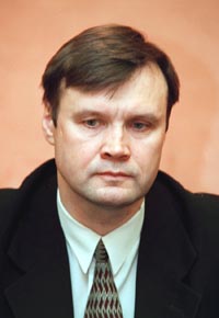 LAUSKIS.JPG (16923 bytes)