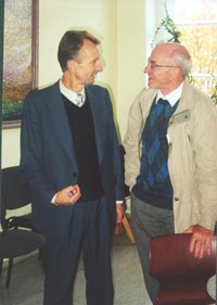 SCAN1933.JPG (19124 bytes)