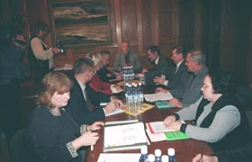 TIES3.JPG (19305 bytes)