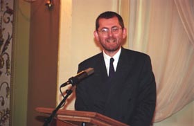 I05.JPG (15969 bytes)