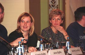 I14.JPG (21229 bytes)