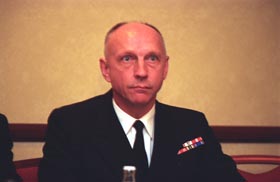 FLOTE5.JPG (14541 bytes)