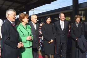 SVEICE1.JPG (22709 bytes)