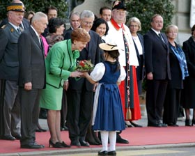 SVEICE3.JPG (29013 bytes)