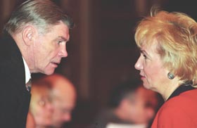 S06.JPG (16011 bytes)