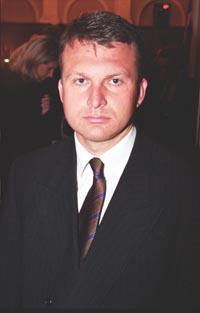 SV05.JPG (14835 bytes)