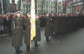 NOV22.JPG (20260 bytes)