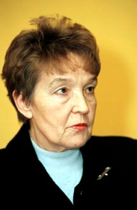 AKSENOKA.JPG (17217 bytes)