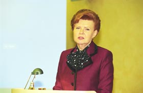 H4.JPG (14495 bytes)