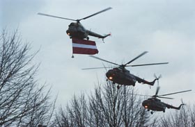 1805.JPG (20755 bytes)