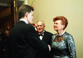 VIKE18.JPG (18254 bytes)