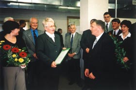 BUTS1.JPG (20192 bytes)