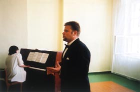 TIMSANS3.JPG (14741 bytes)