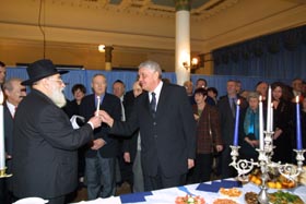 HANUKA6.JPG (22927 bytes)