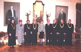 ZVERESTS.JPG (22303 bytes)