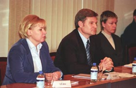 D10.JPG (20206 bytes)