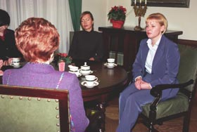 V3.JPG (21758 bytes)