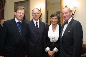 DIP20.JPG (18546 bytes)