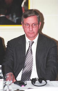 DZONSONS.JPG (19896 bytes)