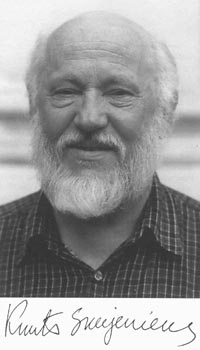 SKUJENIEKS.JPG (19311 bytes)