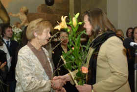 VIKE7.JPG (42326 bytes)