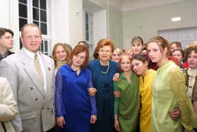 VIKE8.JPG (39972 bytes)