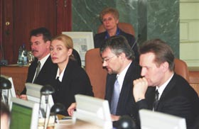 MK01.JPG (20361 bytes)