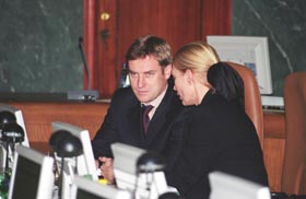 MK08.JPG (18571 bytes)