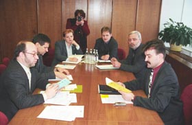 ZM2.JPG (21345 bytes)