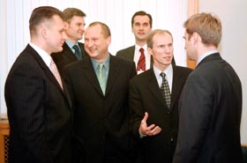 NATO1.JPG (18355 bytes)