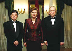 17VJAPANA.JPG (42486 bytes)