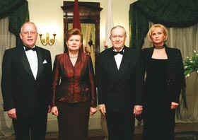 28VPERTS.JPG (42908 bytes)