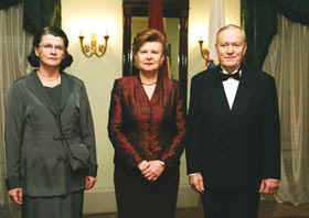 33VSOMIJA.JPG (43550 bytes)