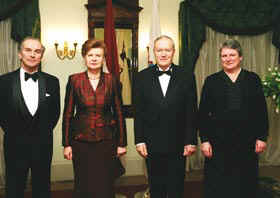 34VSVEICE.JPG (42819 bytes)