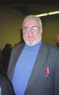 B14.JPG (15930 bytes)