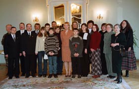 UDRE06.JPG (22741 bytes)