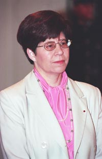 V03.JPG (17555 bytes)